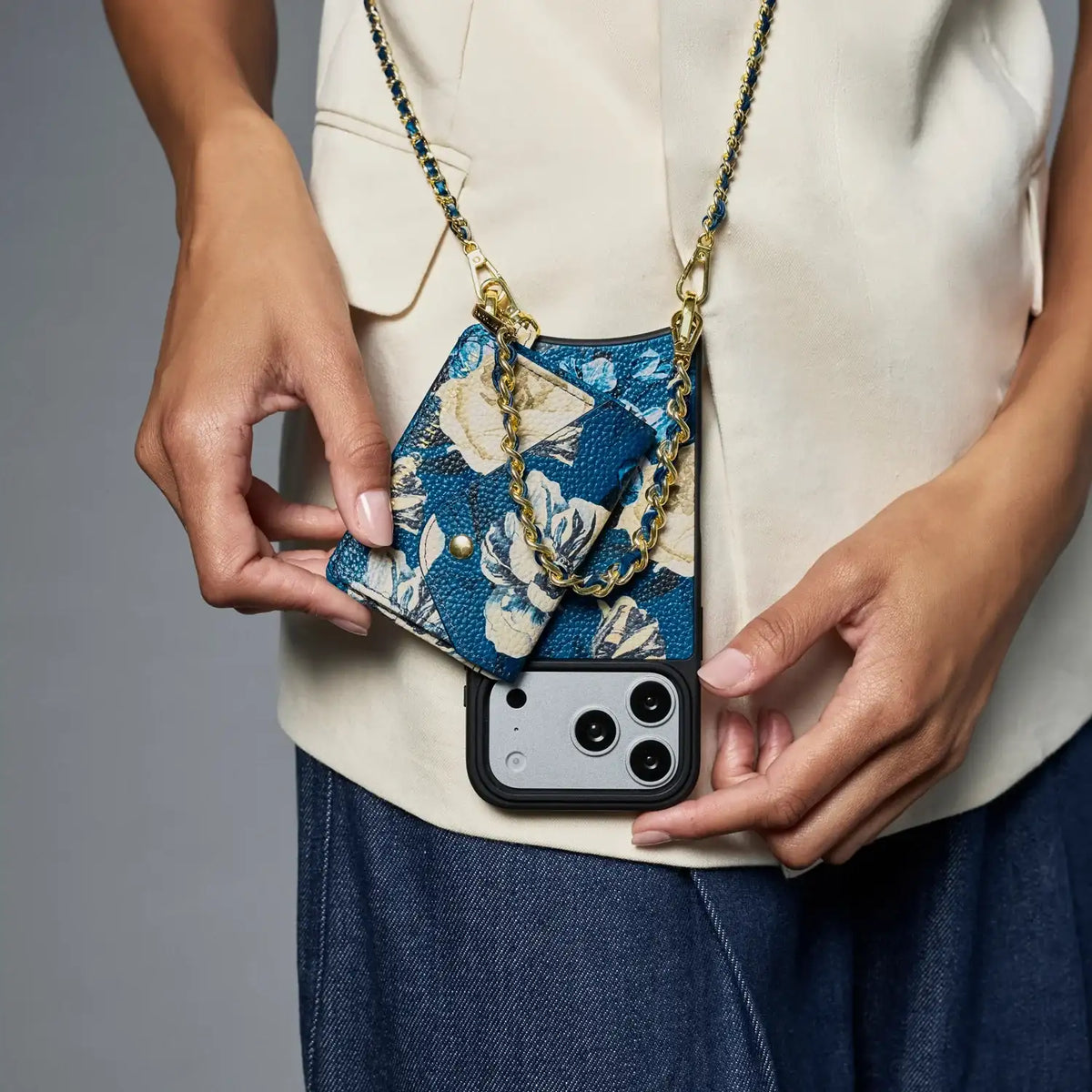 Rae Magnet Duet Wallet Crossbody Phone Case - Ceci Indigo Floral/Gold